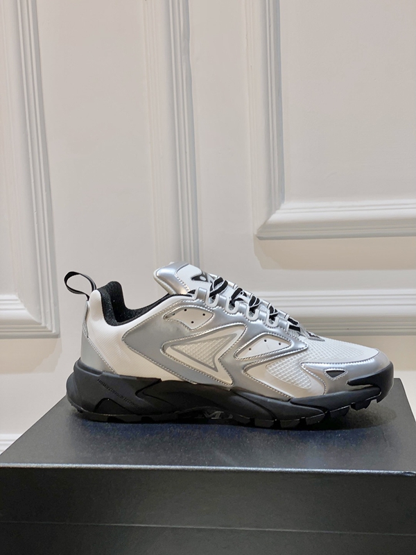 ルイヴィトン靴細部ディテール